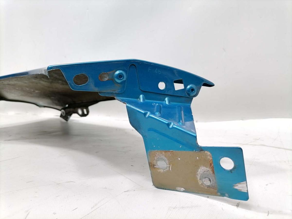 Peugeot 207 original Kotfl&uuml;gel vorn rechts KMU Blaumetallic Bj.2008